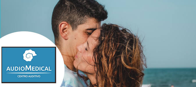 AudioMédical Salamanca te recomienda celebrar San Valentín con una revisión auditiva